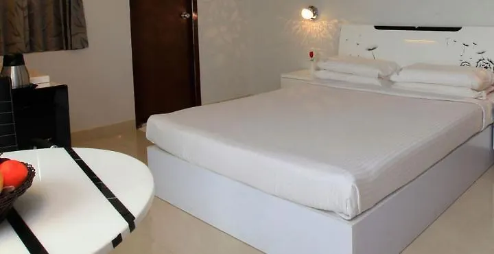 Super Townhouse Malabar Illam Hotel Kochi