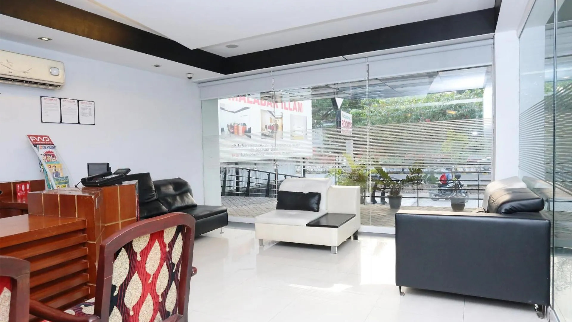 Super Townhouse Malabar Illam Hotel Kochi 4*,  India