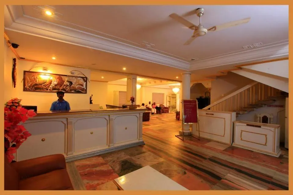 Super Townhouse Malabar Illam Hotel Kochi