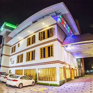 Hotel Hill Palace &, Kochi